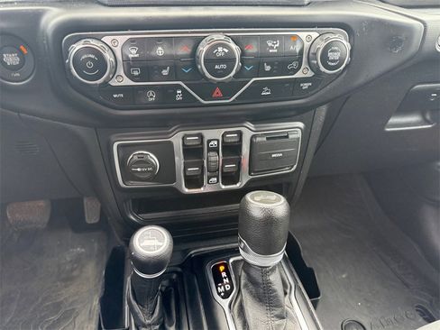 Certified 2021 Jeep Wrangler Unlimited Sport image 11