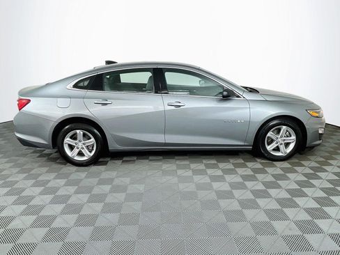 Used 2023 Chevrolet Malibu LS FWD image 10