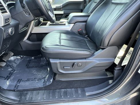 Used 2020 Ford F250 Lariat w/ Lariat Ultimate Package AWD/4WD image 14
