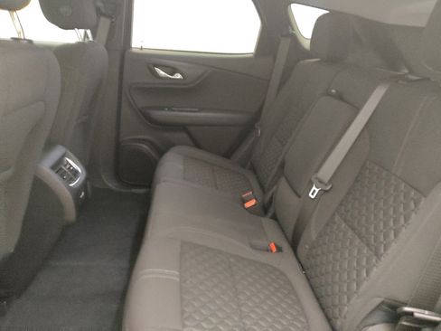 Used 2022 Chevrolet Blazer LT FWD image 18