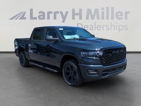 New 2026 RAM 1500 Express AWD/4WD image 7