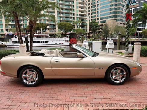 Used 1998 Jaguar XK8 Convertible image 45