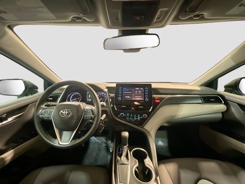 Used 2021 Toyota Camry LE w/ Carpet Mat Package (TMS) FWD image 15