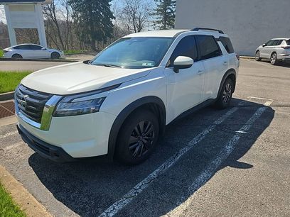 Used 2022 Nissan Pathfinder SV