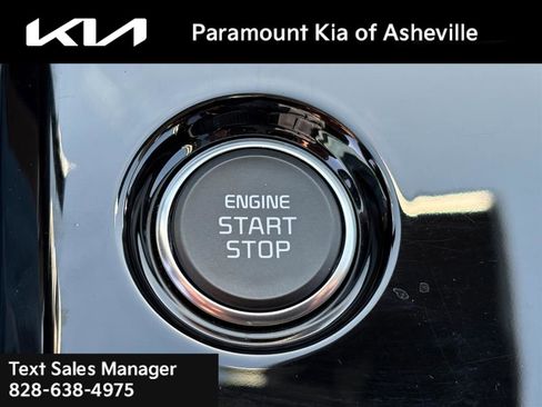 Certified 2025 Kia Sportage EX w/ EX Premium Package image 14