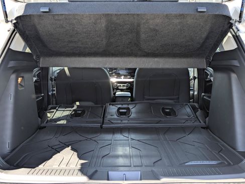 New 2026 Chevrolet Trax ACTIV w/ Sunroof Package FWD image 31