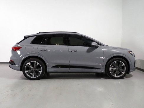 Used 2024 Audi Q4 e-tron Premium Plus w/ Premium Plus image 5