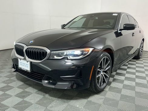 Used 2019 BMW 330i 330i image 2