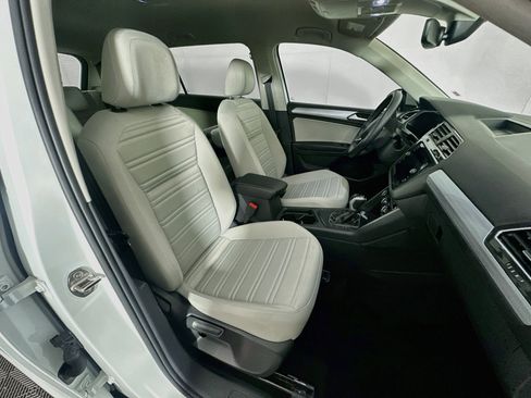 Used 2024 Volkswagen Tiguan S FWD image 29
