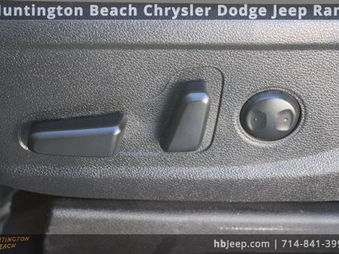 Used 2021 Kia Telluride EX image 30