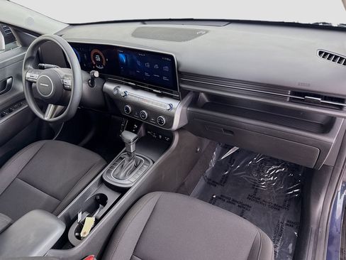 Used 2025 Hyundai Kona SE image 28