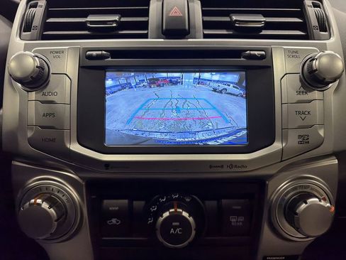 Used 2019 Toyota 4Runner SR5 Premium image 7