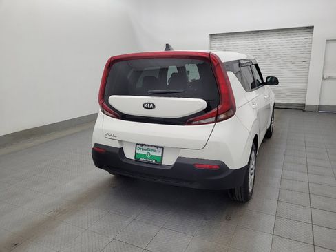 Used 2020 Kia Soul LX image 7