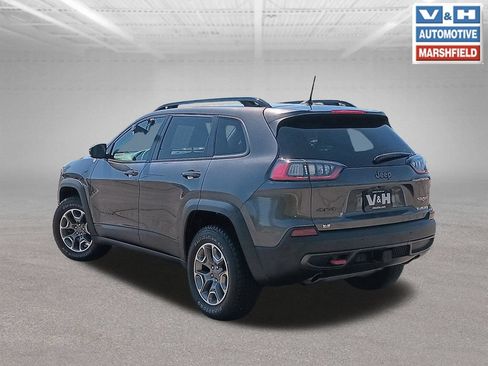Used 2022 Jeep Cherokee Trailhawk w/ Trailer Tow Group AWD/4WD image 22