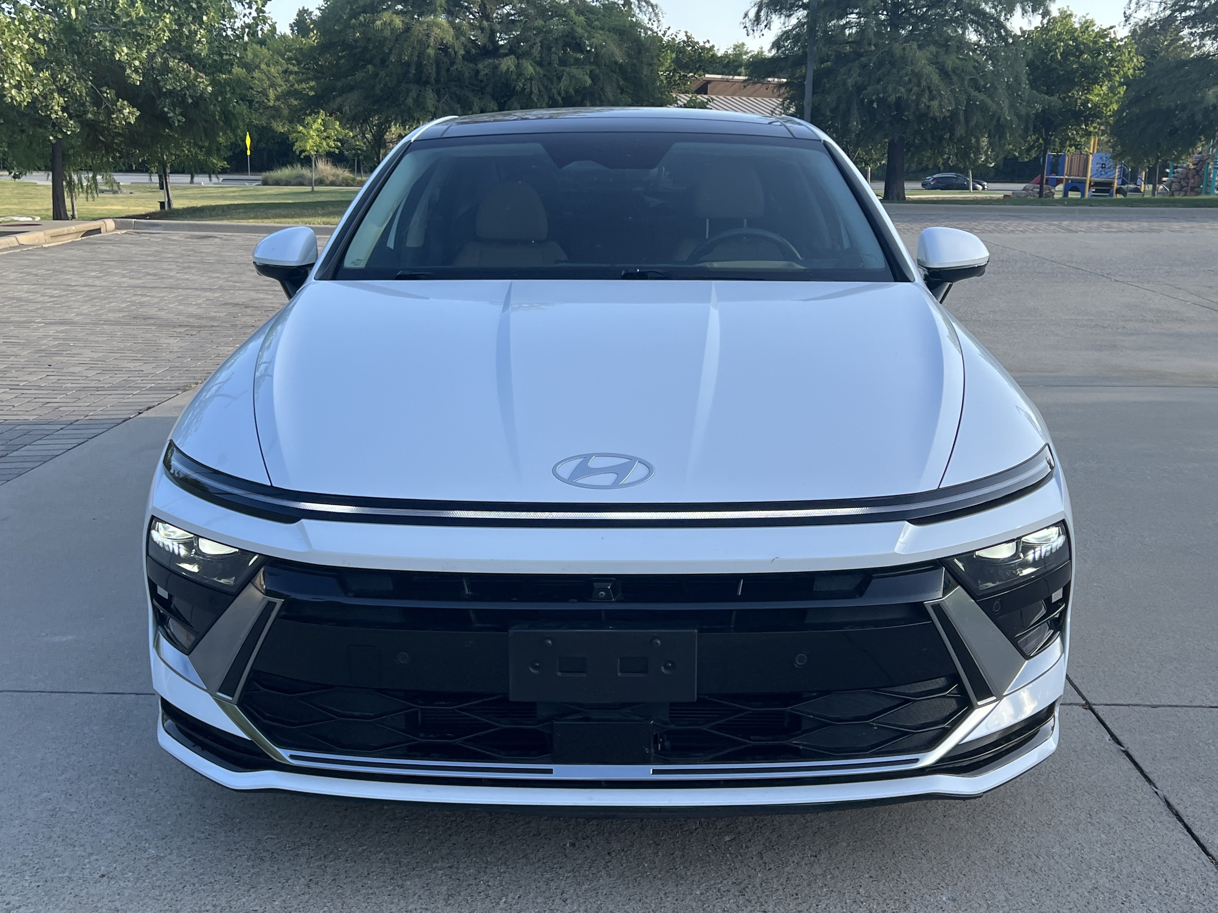 Used 2024 Hyundai Sonata Limited FWD image 3