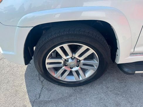 Used 2013 Toyota 4Runner Limited AWD/4WD image 13
