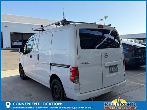 Used 2018 Nissan NV200 SV w/ Back Door Glass Package FWD image 3