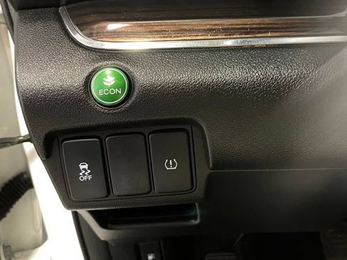 Used 2016 Honda CR-V EX-L image 18