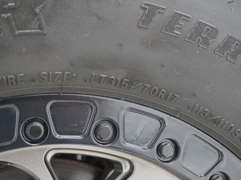 Used 2018 Jeep Wrangler Unlimited Sport S image 23