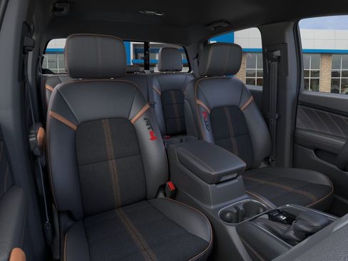New 2026 GMC Canyon AT4 AWD/4WD image 16