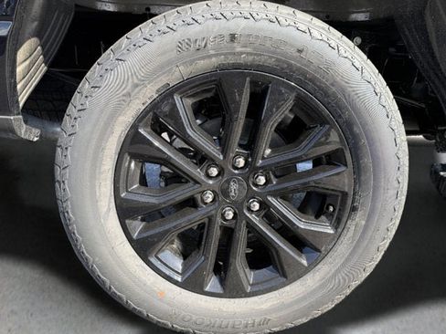 New 2026 Ford F150 Lariat w/ Equipment Group 502A High image 8