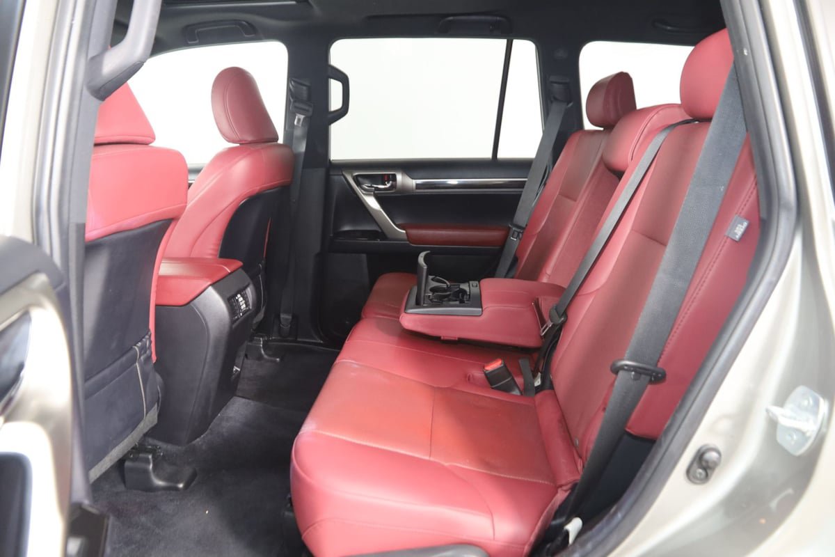 Used 2021 Lexus GX 460 w/ Accessory Package AWD/4WD image 49