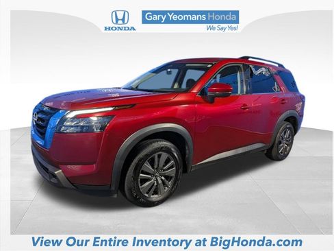 Used 2024 Nissan Pathfinder SV AWD/4WD image 9