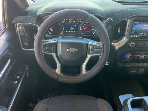 Used 2021 Chevrolet Silverado 1500 RST AWD/4WD image 16