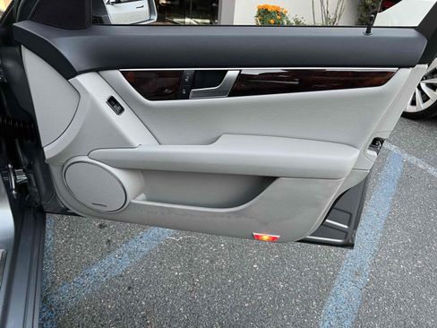 Used 2013 Mercedes-Benz C 250 Sedan w/ Premium 1 Pkg image 58