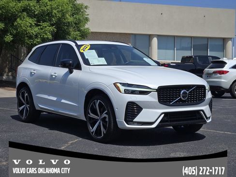 Certified 2023 Volvo XC60 B5 Ultimate w/ Climate Package AWD/4WD image 2