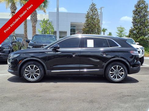 Used 2023 Lincoln Nautilus FWD image 4