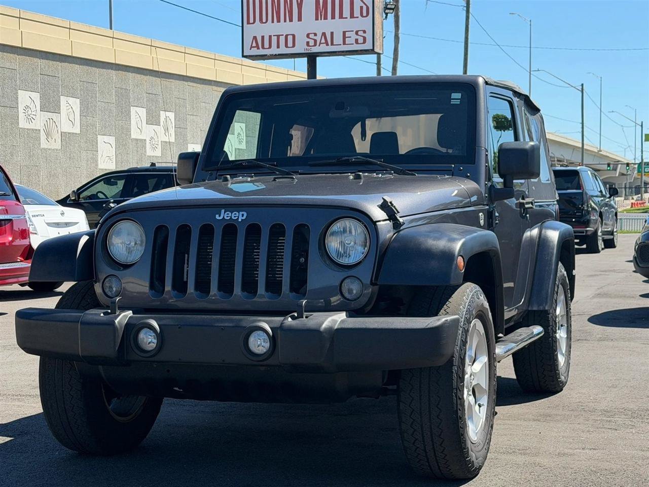 Used 2014 Jeep Wrangler Sport w/ Connectivity Group AWD/4WD image 3