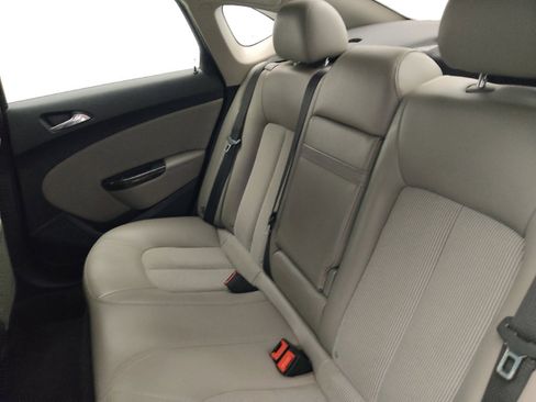 Used 2015 Buick Verano FWD image 18
