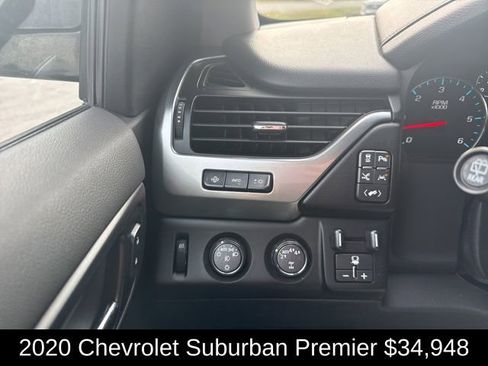 Used 2020 Chevrolet Suburban Premier w/ Premier Plus Edition image 17