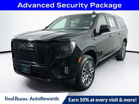 Certified 2023 GMC Yukon XL Denali Ultimate AWD/4WD image 3