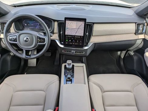 Certified 2026 Volvo XC90 B6 Plus w/ Protection Package Premier AWD/4WD image 21