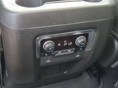 Used 2023 Chevrolet Tahoe Premier RWD image 23