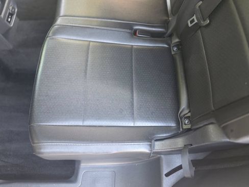 Used 2019 Volkswagen Tiguan SE w/ Panoramic Sunroof Package AWD/4WD image 27