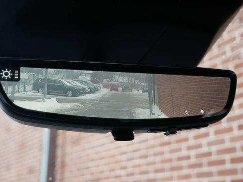 Certified 2023 Cadillac Escalade Premium Luxury image 23