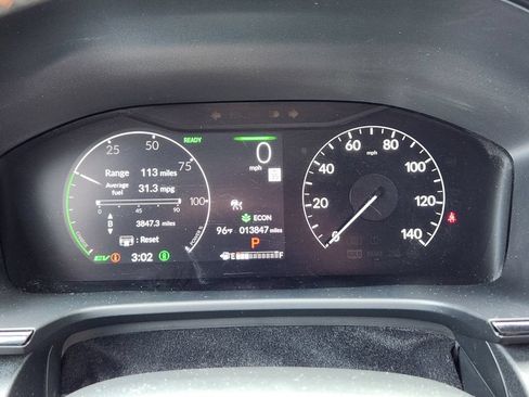 Used 2024 Honda CR-V Sport image 18