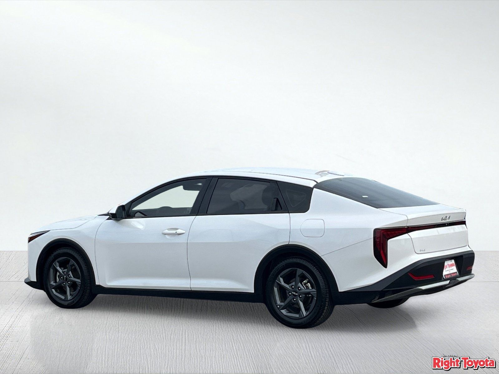 Used 2025 Kia K4 FWD image 4