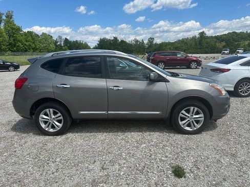 Used 2014 Nissan Rogue SL w/ SL Premium Package AWD/4WD image 2