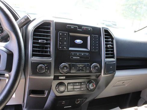 Used 2018 Ford F150 XLT AWD/4WD image 21