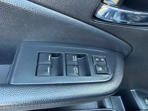 Used 2022 Honda Pilot Touring image 27