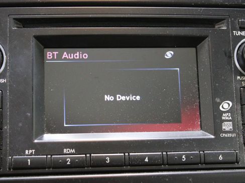 Used 2013 Subaru Forester 2.5X Premium w/ All-Weather Plus Pkg image 24