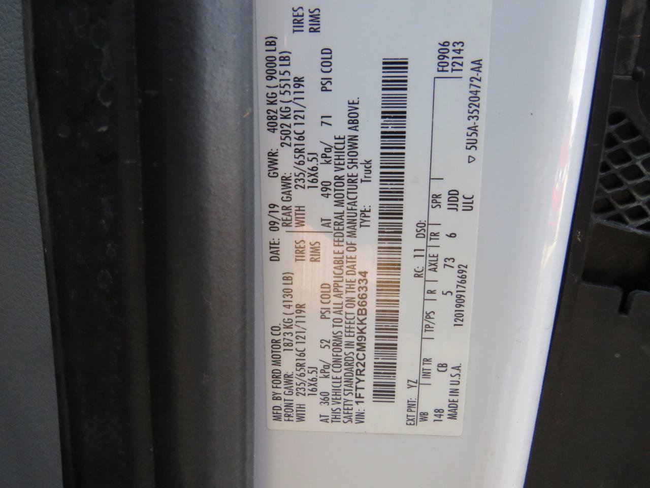 Used 2019 Ford Transit 250 148 Medium Roof RWD image 28