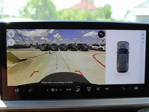 New 2025 Ford Explorer Active w/ Active Comfort Package RWD image 13