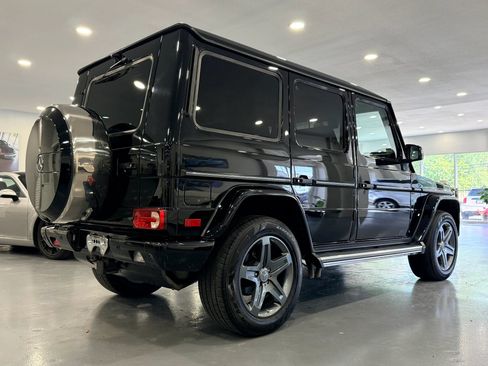 Used 2017 Mercedes-Benz G 550 image 4