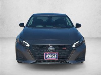 Used 2024 Nissan Altima 2.5 SR video 2