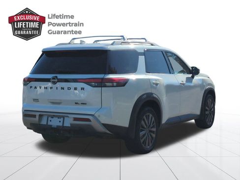 Certified 2022 Nissan Pathfinder SL w/ SL Premium Package image 3